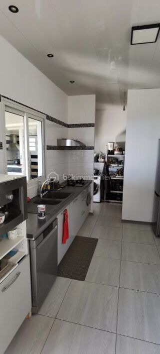  Propriété/château à vendre 6 pièces 220 m²