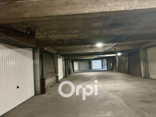  Parking / Garage à vendre 13 m²