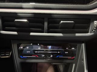 Taigo 1.5 TSI 16V DSG7 150 cv Bo&icirc;te auto r-line 2023 occasion 85190 Venansault