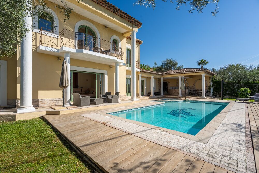 à vendre  Villa Grasse (06130)