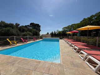  Propriété/château à vendre 15 + pièces 850 m²
