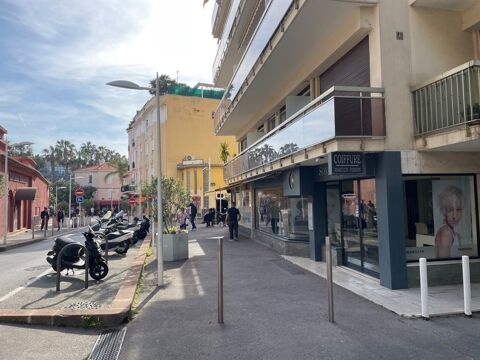   BAISSE DE PRIX - Murs pro à vendre JUAN LES PINS (06) - Emplacement n°1 - Bonne rentabilité 