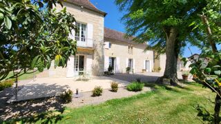  Propriété/château à vendre 15 + pièces 449 m²