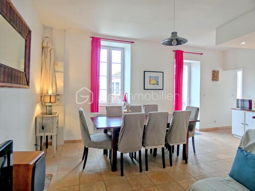 Saint-Georges-d'Oléron  T3 duplex avec piscine au coeur du bourg