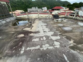  Immeuble � vendre 8 pi�ces 301 m�