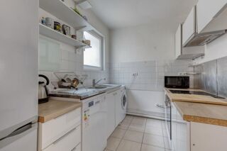  Appartement à louer 2 pièces 49 m²