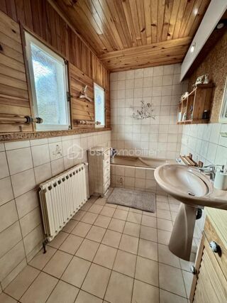  Chalet � vendre 7 pi�ces 140 m�