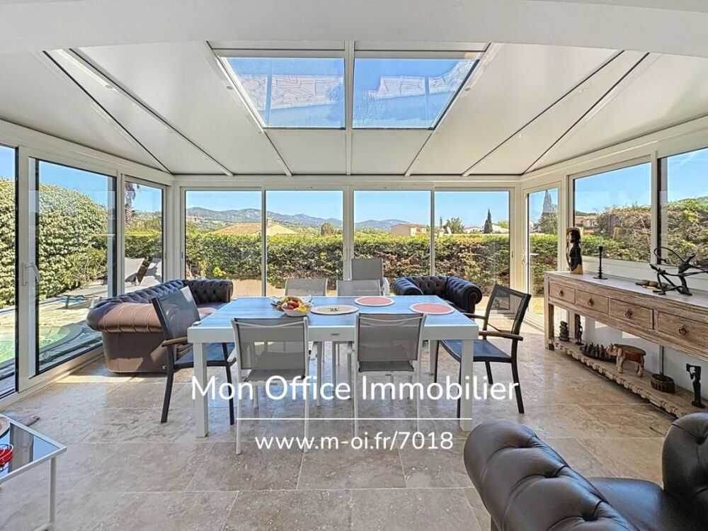 Maison 5 pièces 130 m² · à Cogolin · 130 m² · 758 000 €