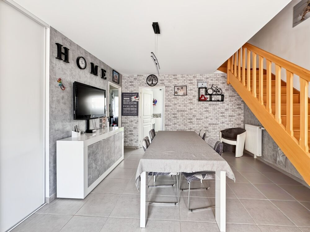 Vente Maison TRÉLAZÉ – MAISON 2019 de 97 m2 – PMR – 4 CHAMBRES – GARAGE – DEUX EXTÉRIEURS Trelaze