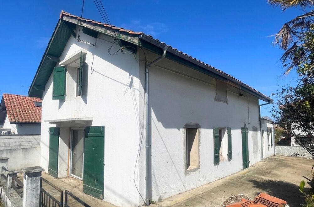 Vente Maison BOUCAU - 64340 - 140 m2 - Maison à rénover à fort potentiel - 4 chambres - Terrasse - Jardin - Calme Boucau