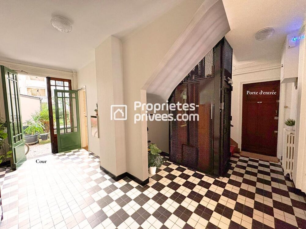 Vente Appartement 75015 PARIS - Appartement T3 - 2 chambres - 61.7 m2 - Proximité Tour Eiffel Paris 15