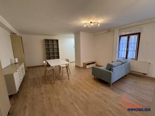  Appartement à louer 2 pièces 57 m²