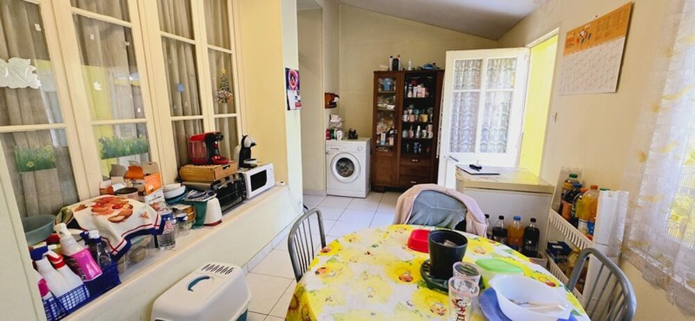 Vente Immeuble immeuble à vendre SAINT JEAN D'ANGELY (17) 98m² 2 logements loués Saint jean d angely