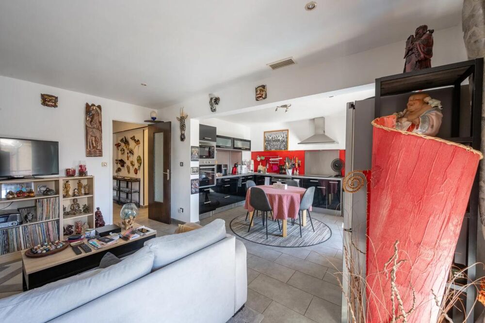Vente Appartement Appartement 4 pièces de 83 m² à Carnoules Carnoules