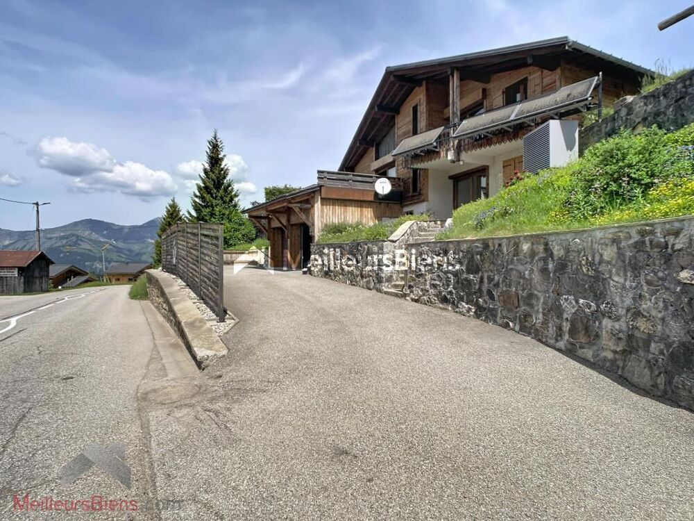 Chalet 150 m² à Notre-Dame-de-Bellecombe, 3 chambres et terrasse