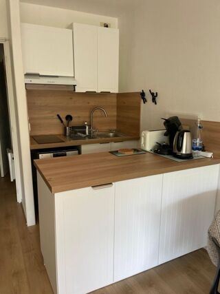  Appartement à louer 1 pièce 25 m²