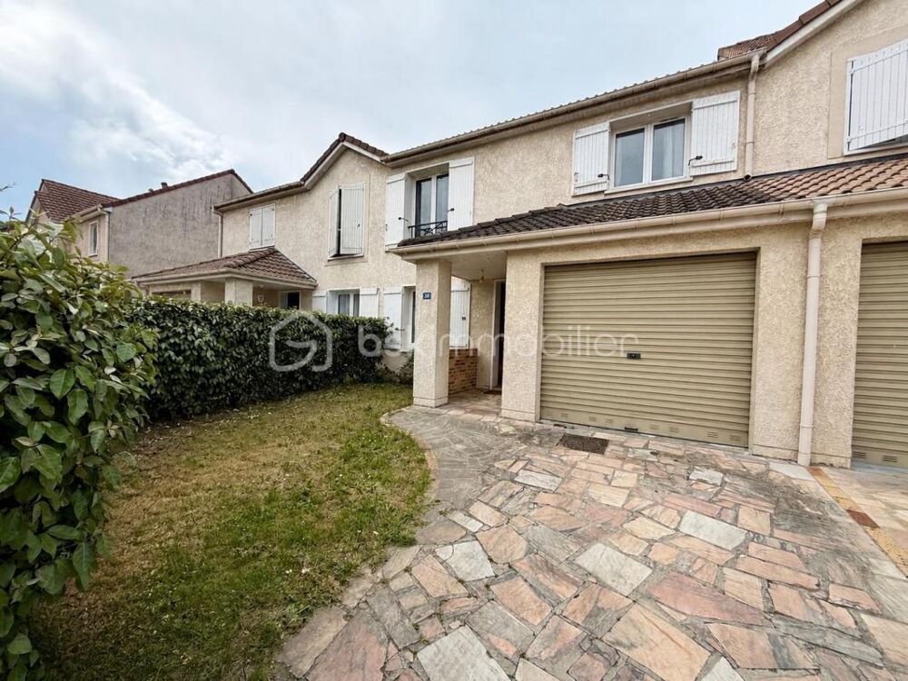 Vente Maison MAISON 89M2 AVEC GARAGE SUR PARCELLE DE 149M2 Villabe