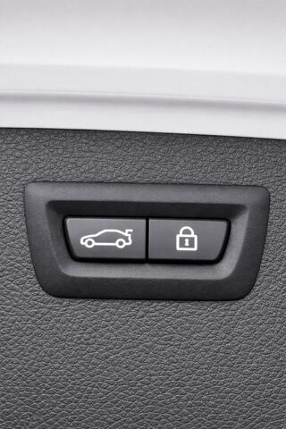 S&eacute;rie 3 1&deg; Main / S&eacute;rie (F31) Pack LUXE TOURING Cuir/GPS/T&eacute;l CT-OK 2014 occasion 60430 Abbecourt