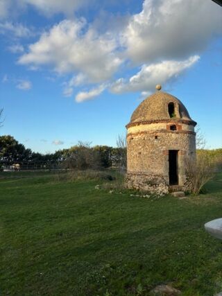  Propri�t�/ch�teau � vendre 10 pi�ces 211 m�