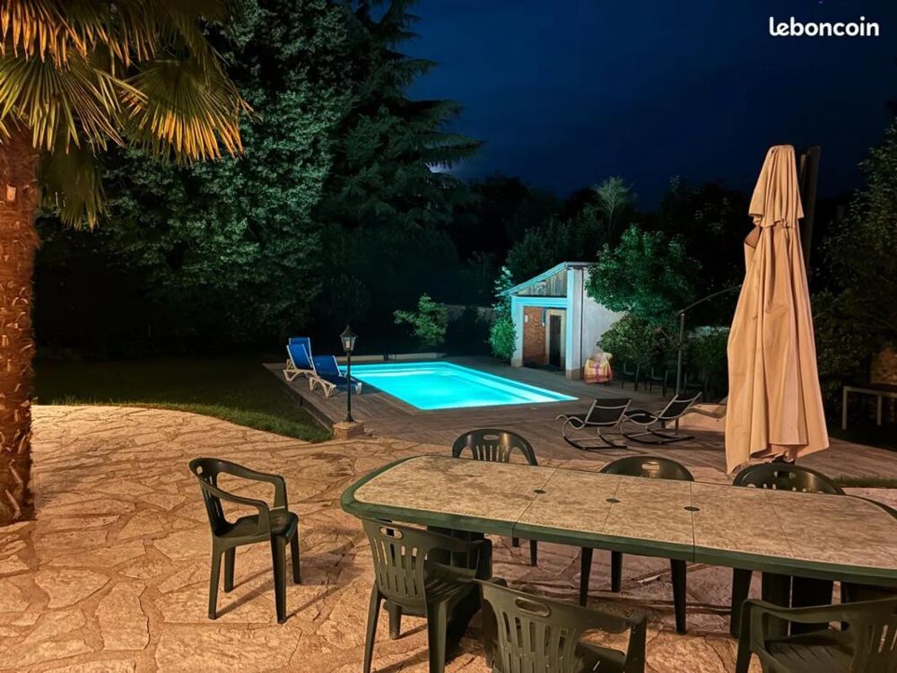 à vendre  Propriété/château Boissise-le-Roi (77310)