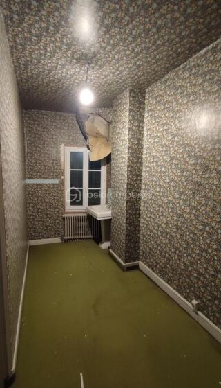  Immeuble � vendre 8 pi�ces 240 m�