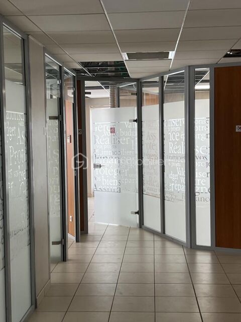   local commercial 150 m2 