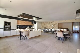  Maison à vendre 10 pièces 318 m²