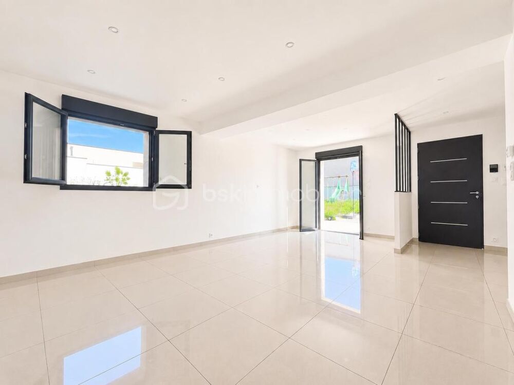 Vente Maison EN EXCLUSIVITÉ – Maison familiale rénovée, DPE A, à deux pas du centre-ville Villefranche sur saone