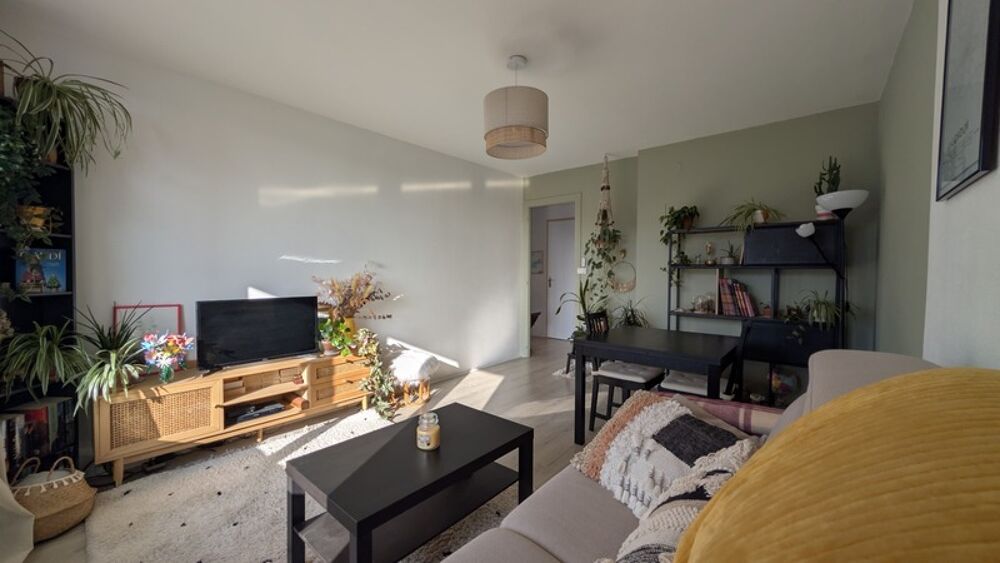 Appartement à vendre 4 pièces VILLEURBANNE (69 ) Limite Lyon 6