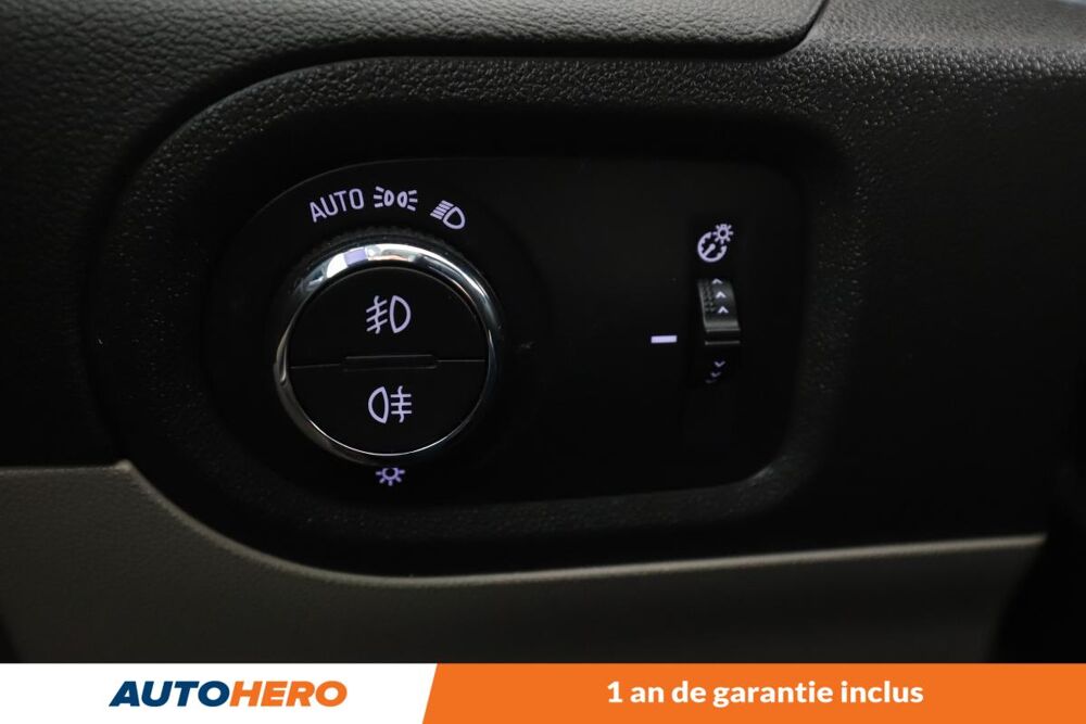 Grandland x 1.2 Turbo Innovation Business Automatique 130 ch 2018 occasion 92130 Issy-les-Moulineaux