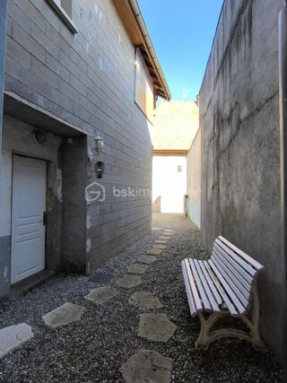  Maison  vendre 7 pices 175 m