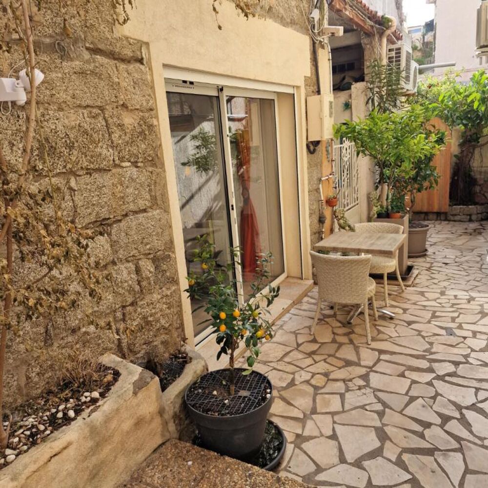 Dpt Corse (20), PROPRIANO hyper centre, à vendre appartement loft T4 de 102 m2