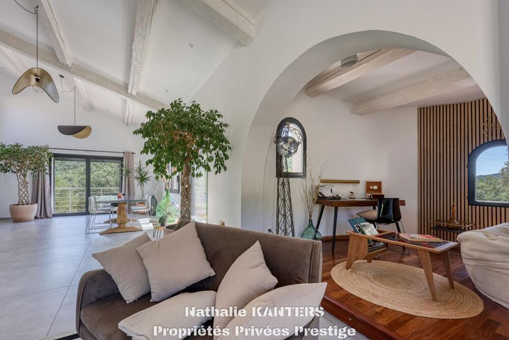 Vente Maison Propriété à Hyères Hyeres