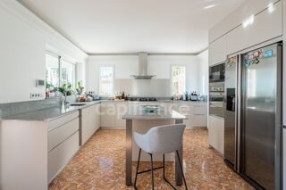  Villa à vendre 6 pièces 200 m²