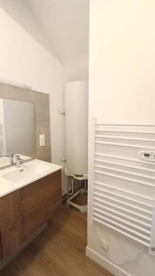 Vente Appartement Appartement 4 pièces / 87 m² / 149 500 EUR / GRENADE Grenade