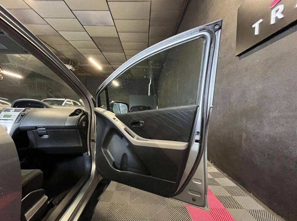 Yaris Base 2006 occasion 87280 Limoges