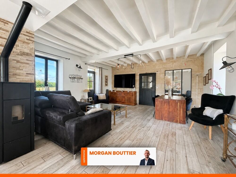Vente Maison Propriété de caractère avec piscine, T2 indépendant, studio et près de 4 hectares à NOYANT-VILLAGES (49) Noyant villages
