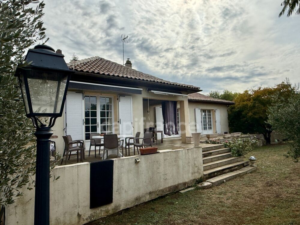 Vente Maison ? Une maison familiale aux volumes généreux et au potentiel remarquable Le tallud