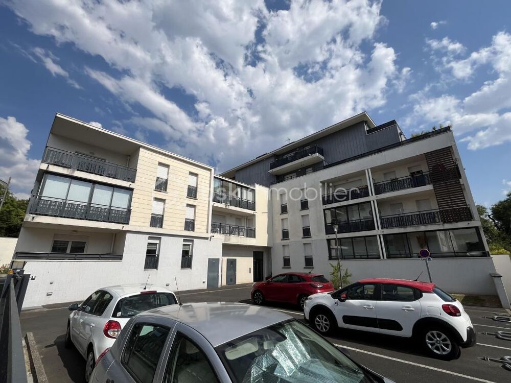 Vente Appartement T3 de 65 m2 dans résidence de 2016 avec locataires - parking Joue les tours