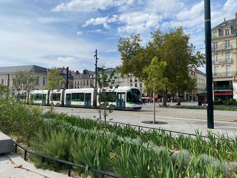   44000 NANTES - LOCAL COMMERCIAL A LOUER 147 M² - HYPER CENTRE 