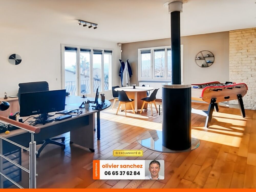 COURNON (63) - 7 pièces - DPE D - 162m² - Vue dégagée sur la chaîne des Puys