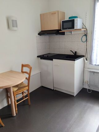  Appartement à louer 1 pièce 13 m²