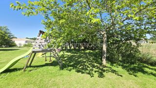  Maison � vendre 9 pi�ces 250 m�