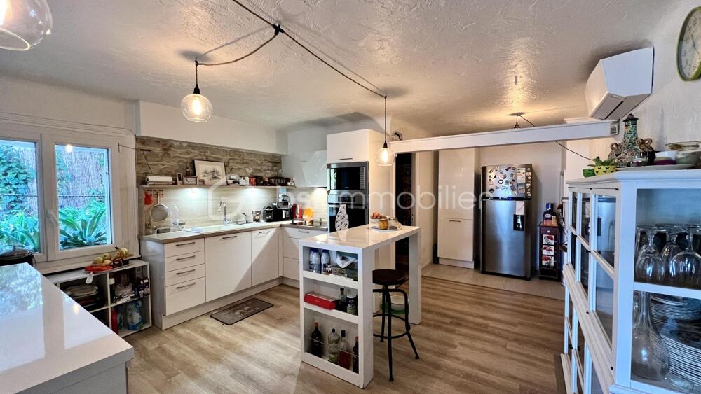 à vendre  Propriété/château La Colle-sur-Loup (06480)