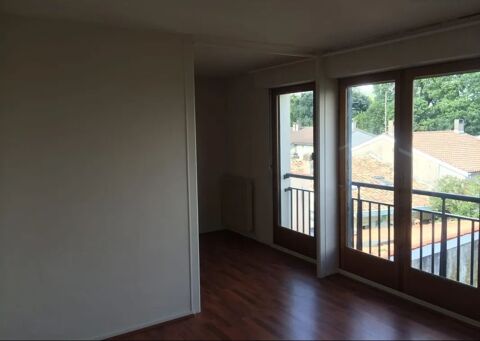  Appartement � louer 2 pi�ces 36 m� Bordeaux
