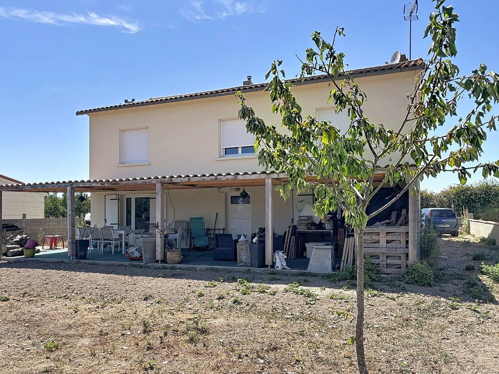 Maison sur sous sol aménagé- 3 chambres- terrasse abritée- jardin clos