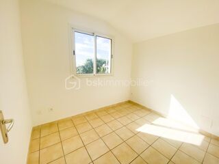  Appartement à louer 4 pièces 90 m²