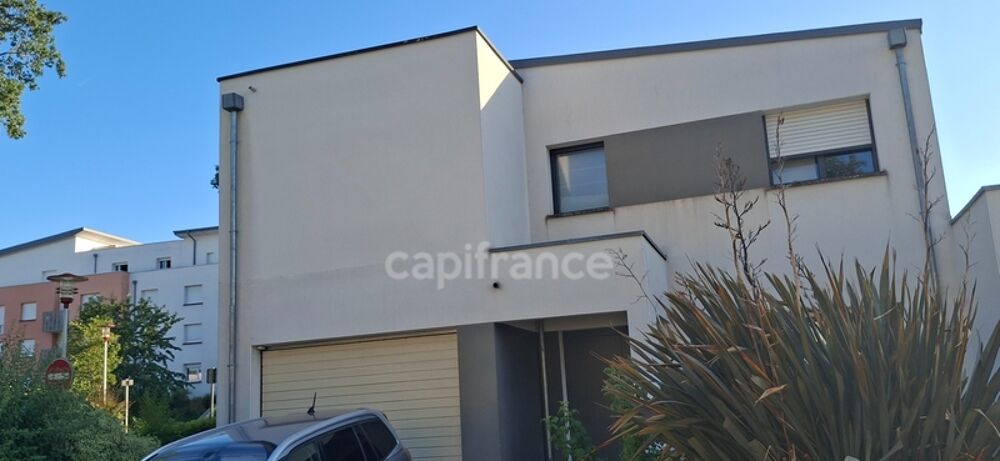 Maison 4 chambres, 141 m² à SAINT GREGOIRE (35)