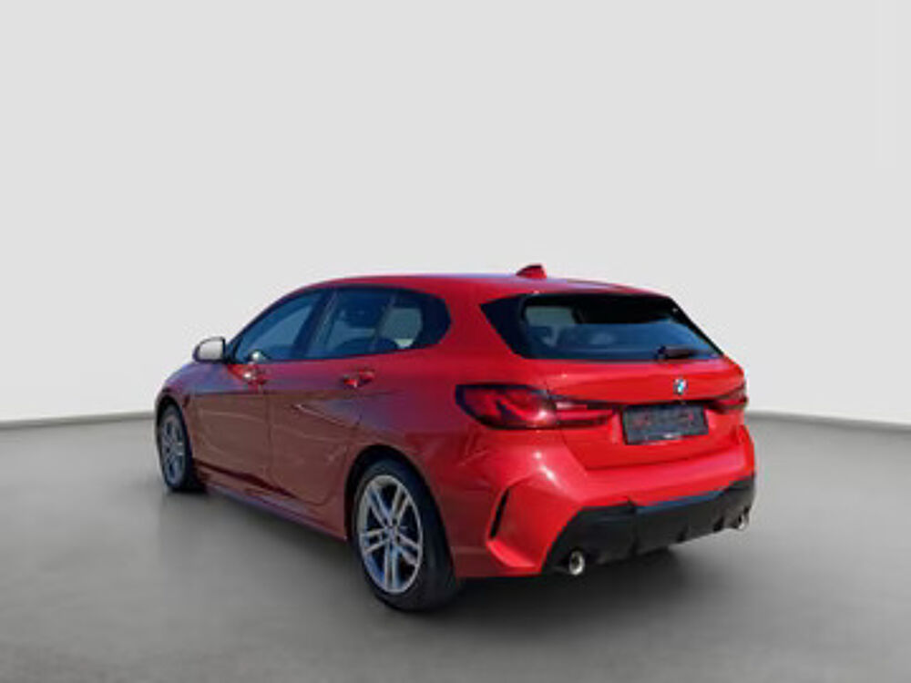 S&eacute;rie 1 118d M Sport Navi LED AHK HUD 2024 occasion 33000 Bordeaux