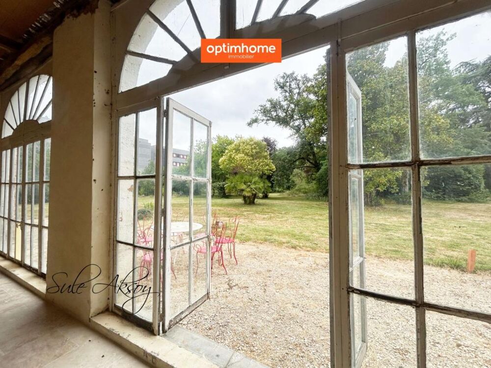Vente Domaine - Ensemble immobilier du XIXe de 2 bâtiments avec tours, idéal gîtes et chambres d'hôtes
